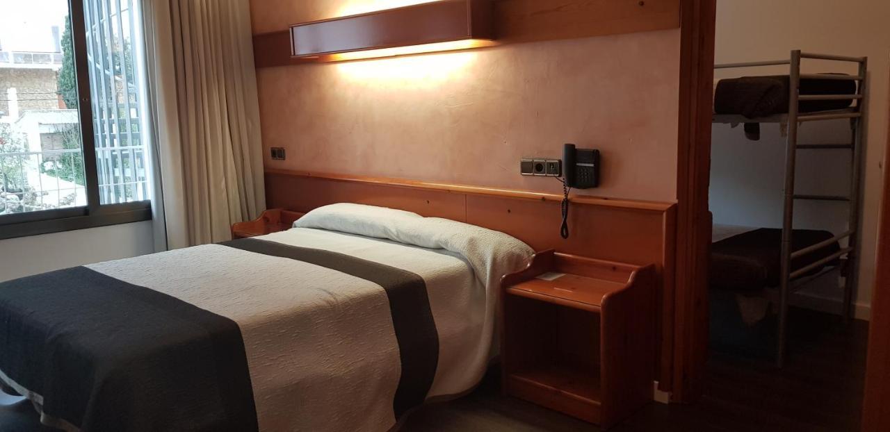 Checkin Flamingo Hotel L'Estartit Bagian luar foto