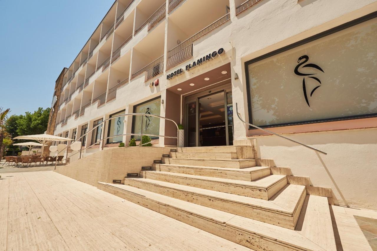 Checkin Flamingo Hotel L'Estartit Bagian luar foto